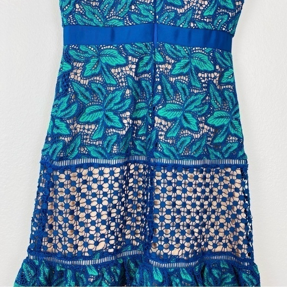 Belle BADGLEY MISHKA  Gren Navy Crochet Overlay Evening Dress Size 2 - Picture 9 of 13